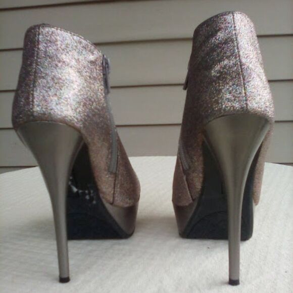 Dollhouse Booties Ankle Boots Zip Up Glittery Platform High Heels size 6 - Picture 4 of 10
